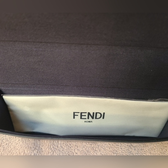 GIFTED! Fendi Fabulous. New FENDI Pink Lens Cateye Sunglasses. - Picture 6 of 7